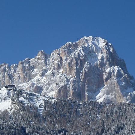 Garni Hotel Iris Selva di Val Gardena Ngoại thất bức ảnh