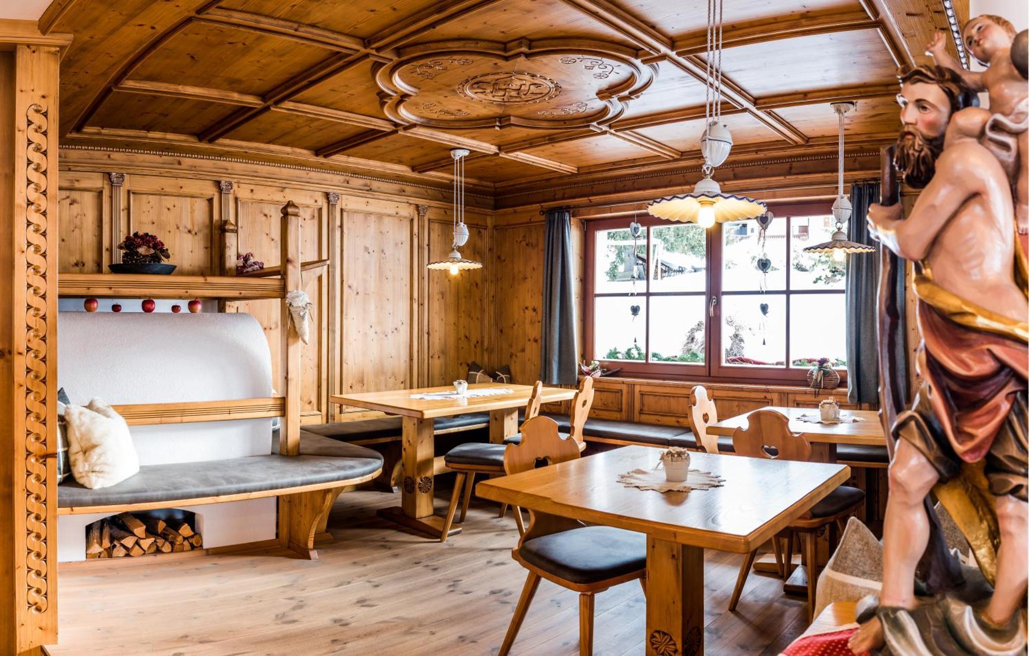 Garni Hotel Iris Selva di Val Gardena Ngoại thất bức ảnh